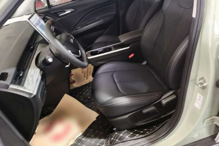 Used NETA V 2022 Chao 400 Lite Left Front Seat