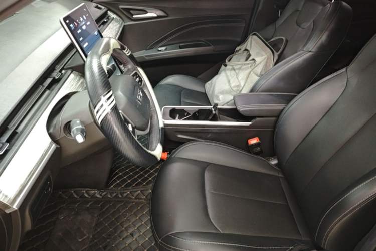 Used NETA V 2022 Chao 400 Lite Left Front Seat