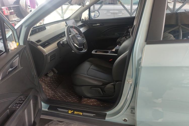 Used NETA V 2022 Chao 400 Left Front Seat
