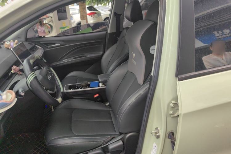 Used NETA V 2022 Chao 400 Lite Left Front Seat