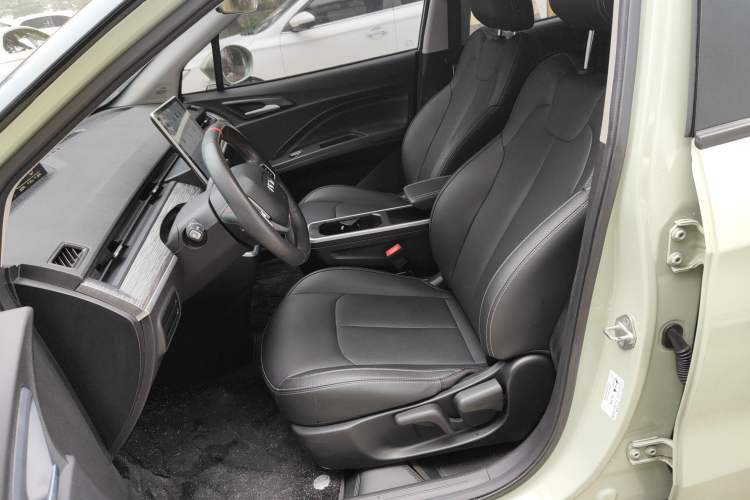 Used NETA V 2022 Chao 400 Lite Left Front Seat