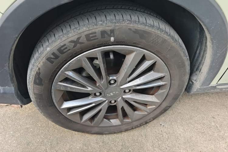 Used NETA V 2022 Chao 400 Lite Left Front Wheel Hub