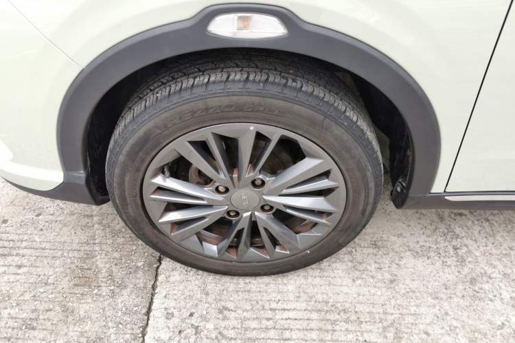 Used NETA V 2022 Chao 400 Lite Left Front Wheel Hub