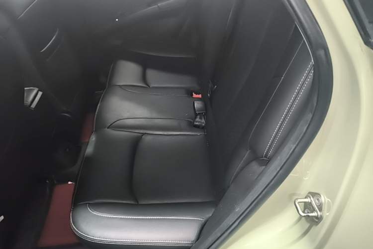 Used NETA V 2022 Chao 400 Lite Left Rear Seat