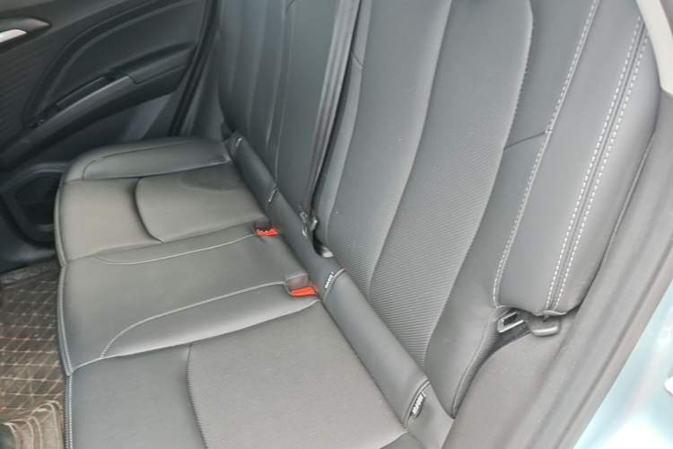 Used NETA V 2022 Chao 300 Lite Ternary Lithium Left Rear Seat