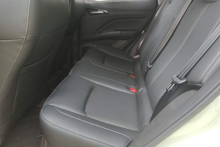 Used NETA V 2022 Chao 400 Lite Left Rear Seat