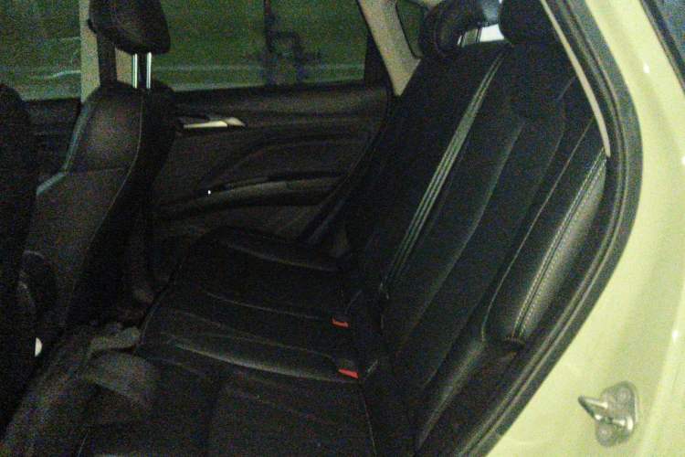 Used NETA V 2022 Chao 300 Lite Ternary Lithium Left Rear Seat