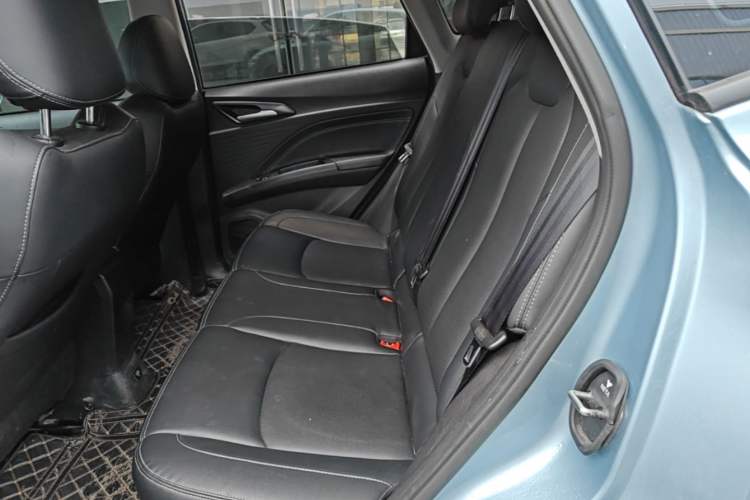 Used NETA V 2022 Chao 400 Lite Left Rear Seat