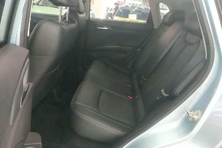 Used NETA V 2022 Chao 300 Lite Lithium Iron Phosphate Left Rear Seat