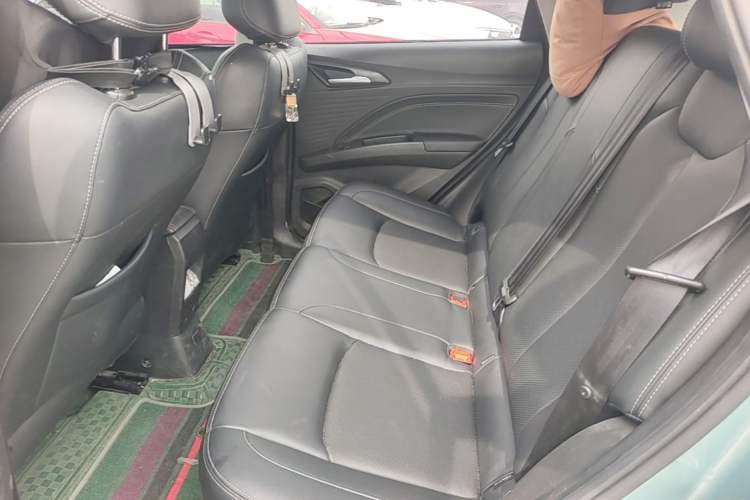 Used NETA V 2022 Chao 300 Lite Ternary Lithium Left Rear Seat