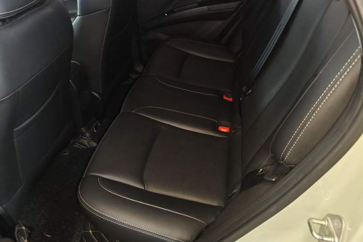 Used NETA V 2022 Chao 400 Lite Left Rear Seat