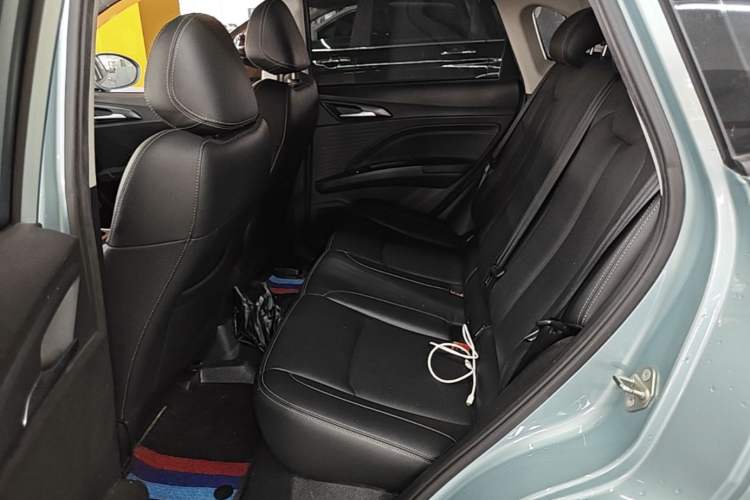 Used NETA V 2022 Chao 300 Lite Lithium Iron Phosphate Left Rear Seat