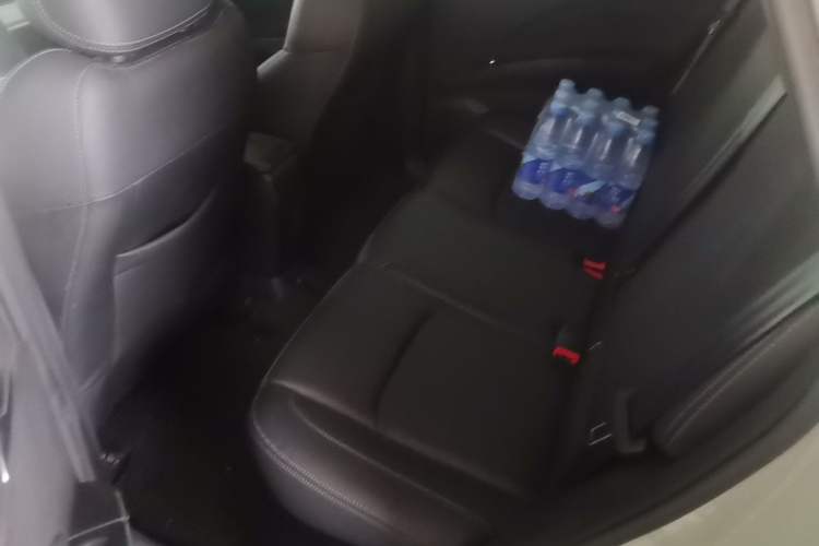 Used NETA V 2022 Chao 400 Lite Left Rear Seat