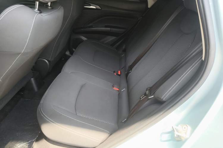 Used NETA V 2022 Chao 300 Lite Ternary Lithium Left Rear Seat