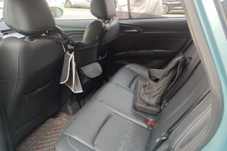 Used NETA V 2022 Chao 400 Pro Left Rear Seat