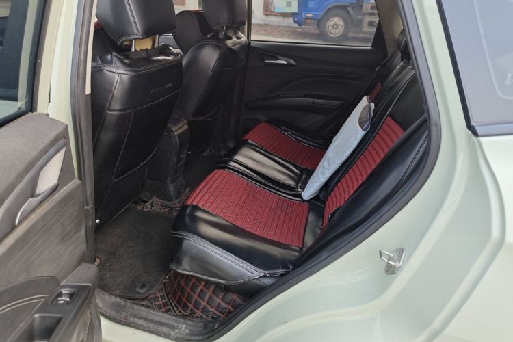 Used NETA V 2022 Chao 400 Lite Left Rear Seat