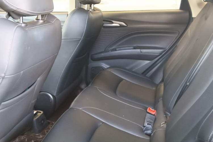 Used NETA V 2022 Long-Range Industry Custom Edition Left Rear Seat