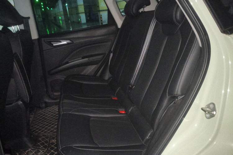 Used NETA V 2022 Chao 400 Lite Left Rear Seat