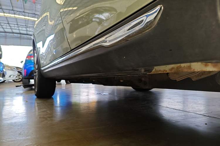 Used NETA V 2022 Chao 400 Lite Left Side Sill