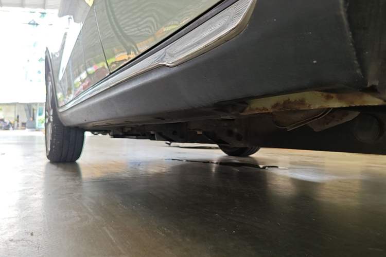 Used NETA V 2022 Chao 400 Lite Left Side Sill