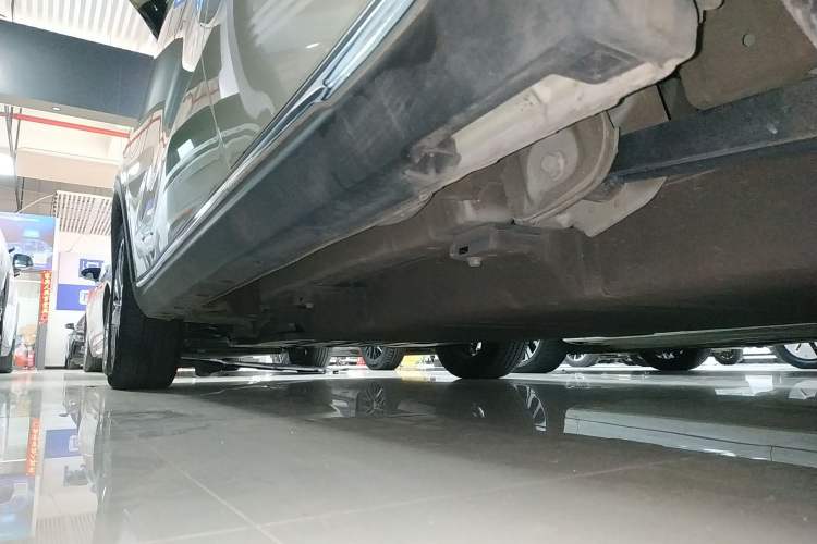 Used NETA V 2022 Chao 400 Lite Left Side Sill