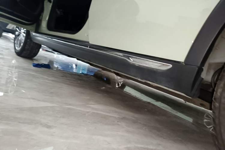 Used NETA V 2022 Chao 400 Lite Left Side Sill