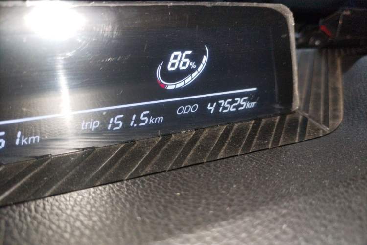 Used NETA V 2022 Chao 400 Lite Odometer Close Up