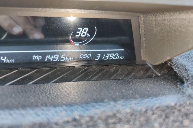 Used NETA V 2022 Chao 400 Lite Odometer Close Up