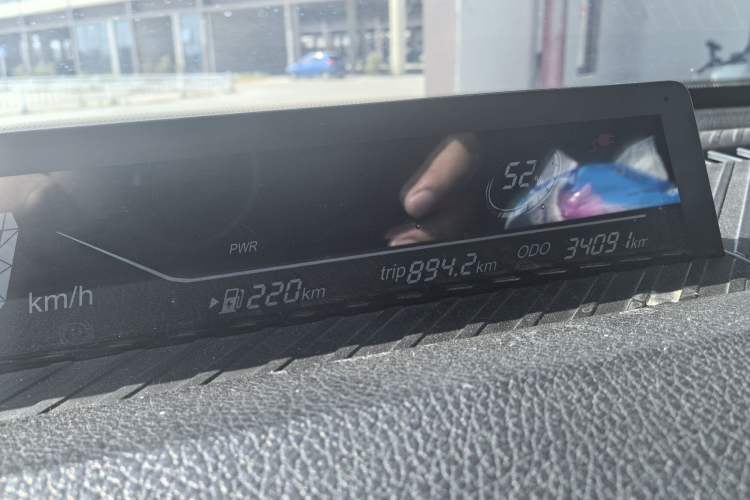 Used NETA V 2022 Chao 400 Lite Odometer Close Up