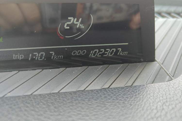 Used NETA V 2022 Chao 400 Industry Custom Edition Odometer Close Up