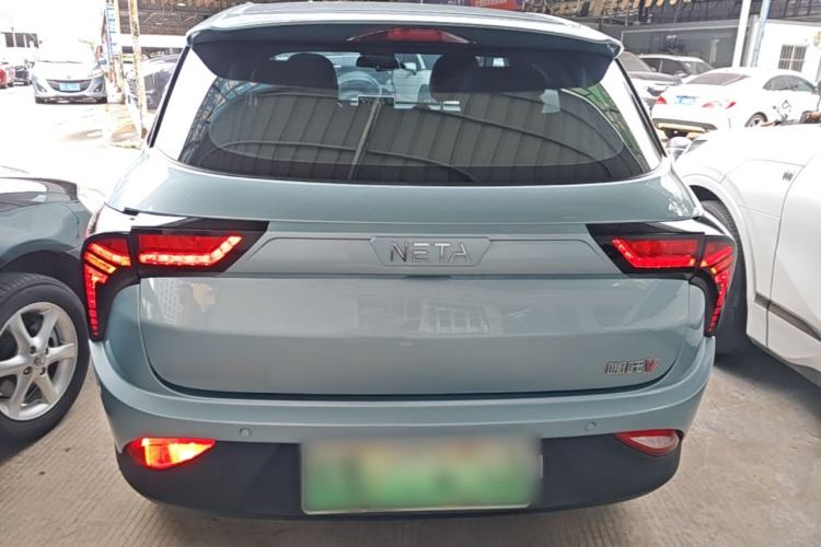 Used NETA V 2022 Standard Range Industry Custom Edition Rear