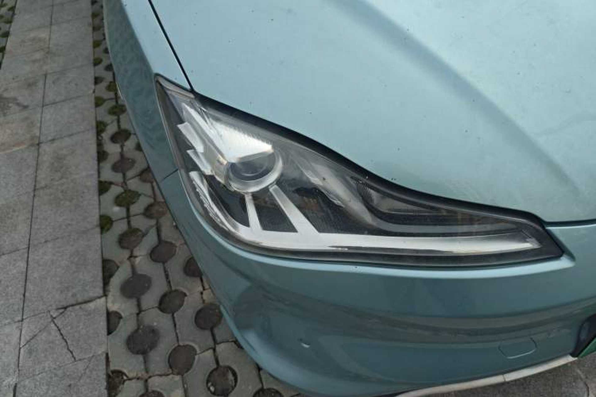 Used NETA V 2022 Chao 400 Pro Right Front Headlight