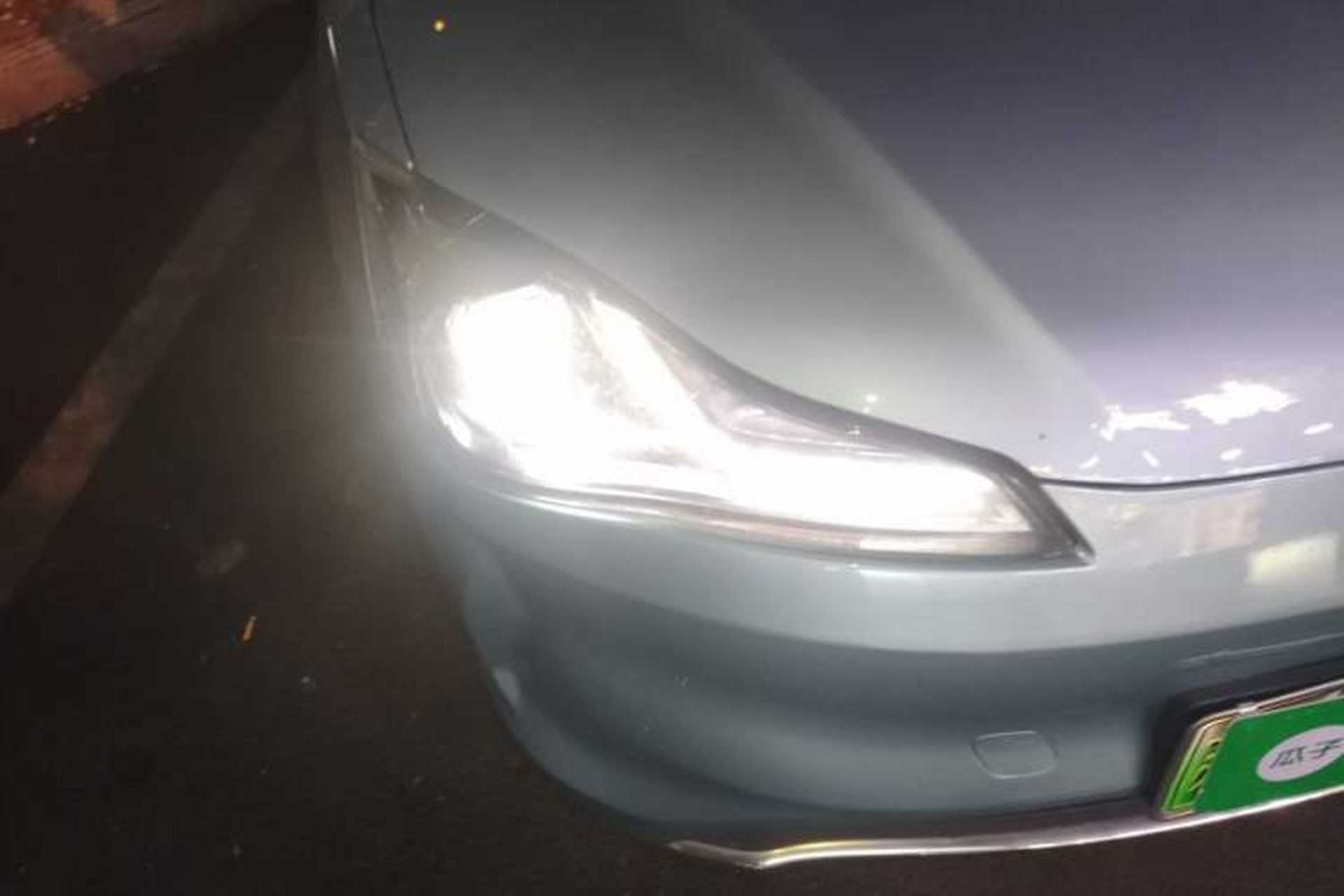 Used NETA V 2022 Chao 400 Lite Right Front Headlight