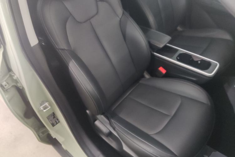 Used NETA V 2022 Chao 400 Lite Right Front Seat