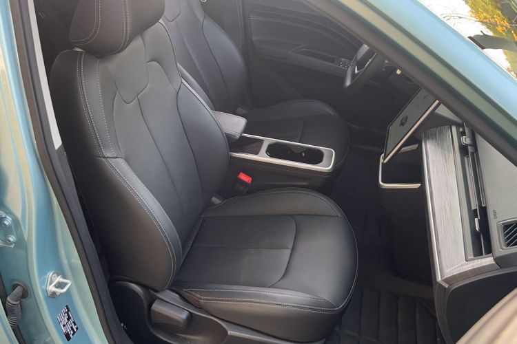Used NETA V 2022 Chao 400 Lite Right Front Seat