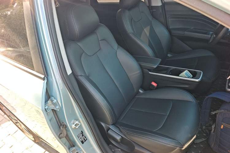 Used NETA V 2022 Chao 400 Lite Right Front Seat