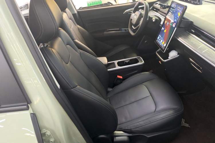 Used NETA V 2022 Chao 400 Pro Right Front Seat