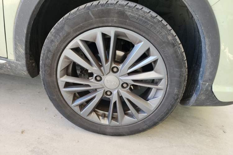Used NETA V 2022 Chao 400 Lite Right Front Wheel Hub