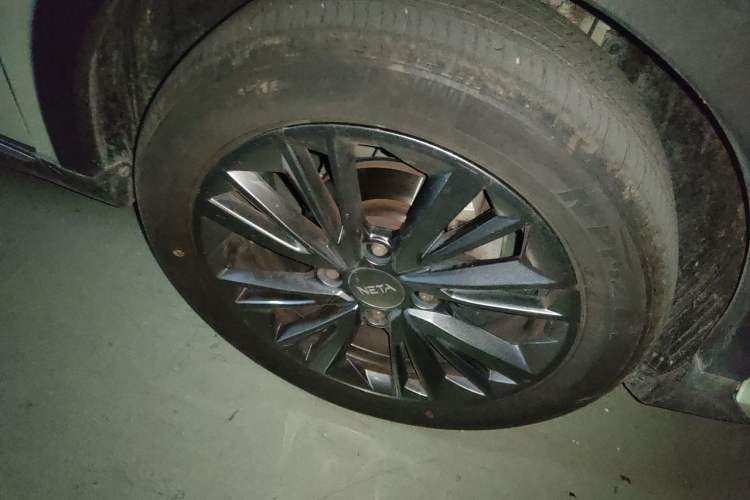 Used NETA V 2022 Chao 400 Lite Right Front Wheel Hub