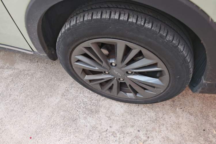 Used NETA V 2022 Chao 400 Lite Right Front Wheel Hub