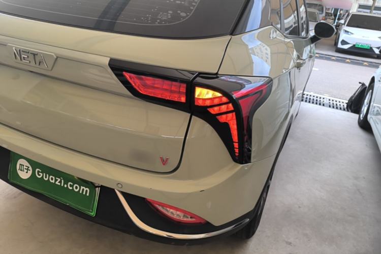 Used NETA V 2022 Chao 300 Lite Ternary Lithium Right Rear Taillight
