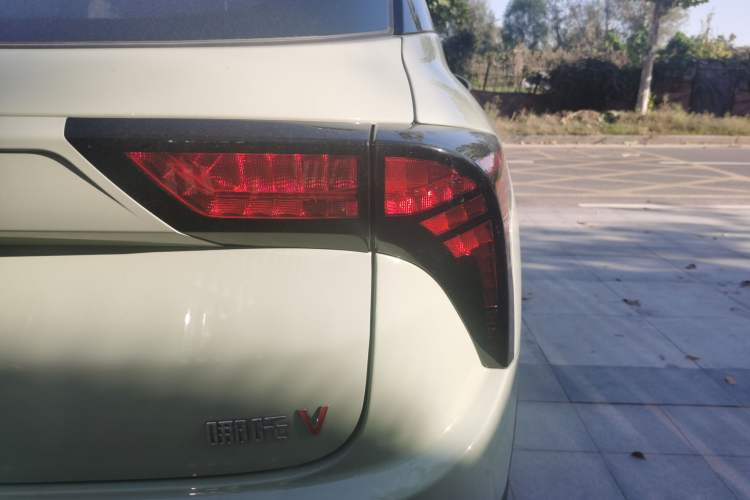 Used NETA V 2022 Chao 400 Lite Right Rear Taillight