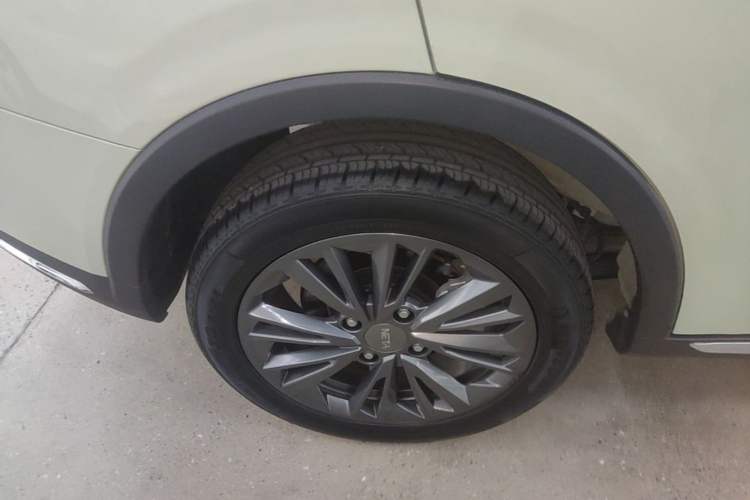 Used NETA V 2022 Chao 400 Lite Right Rear Wheel Hub