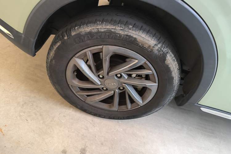 Used NETA V 2022 Chao 300 Lite Ternary Lithium Right Rear Wheel Hub