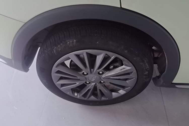 Used NETA V 2022 Chao 400 Lite Right Rear Wheel Hub