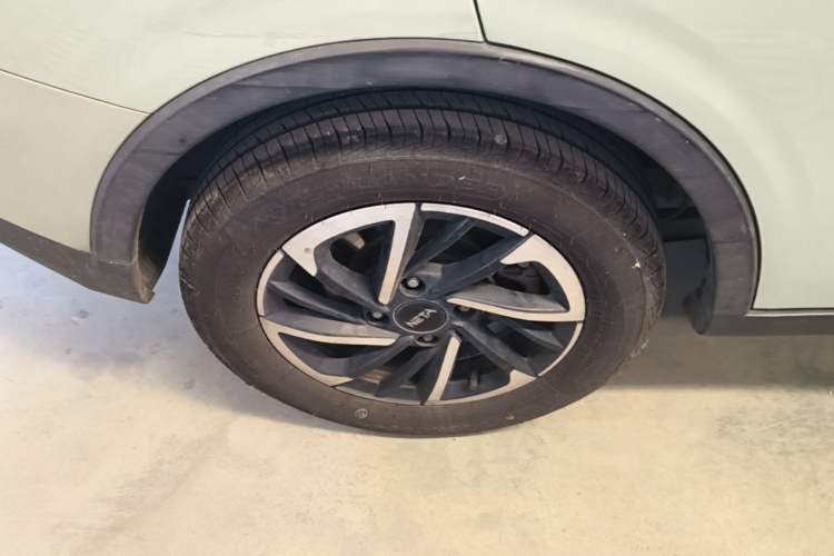 Used NETA V 2022 Long-Range Industry Custom Edition Right Rear Wheel Hub