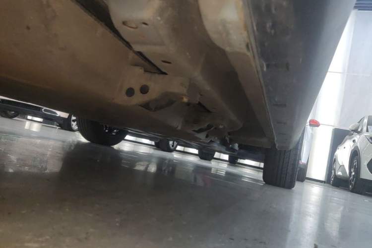 Used NETA V 2022 Chao 400 Lite Right Side Sill