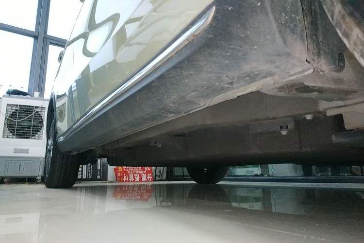 Used NETA V 2022 Chao 400 Lite Right Side Sill