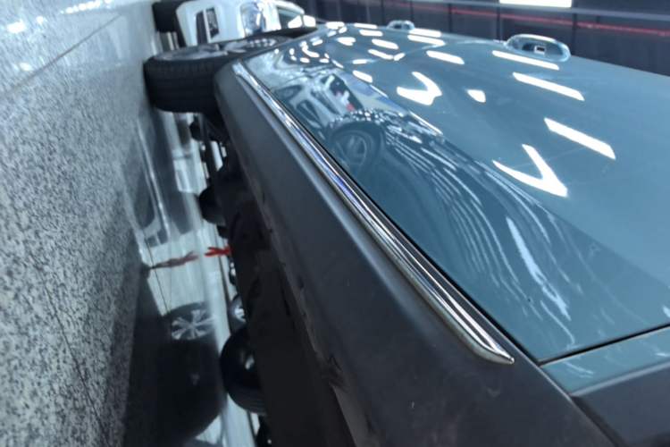 Used NETA V 2022 Chao 400 Lite Right Side Sill