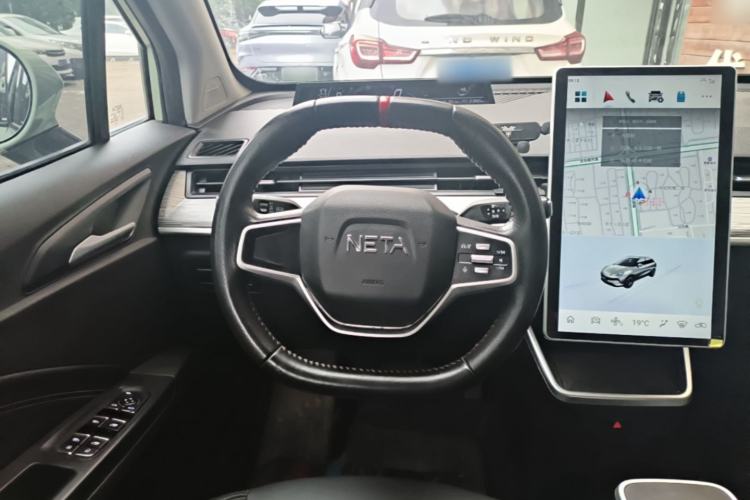 Used NETA V 2022 Chao 300 Lite Ternary Lithium Steering Wheel